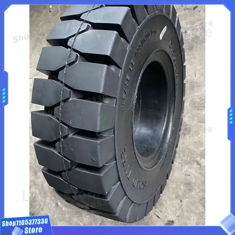 Цельнолитые шины для вилочных  – обзор и цена Heavy Equipment Forklift